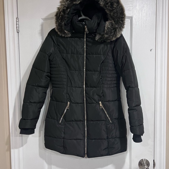 Women’s puffer fur jacket size Large - Picture 2 of 5